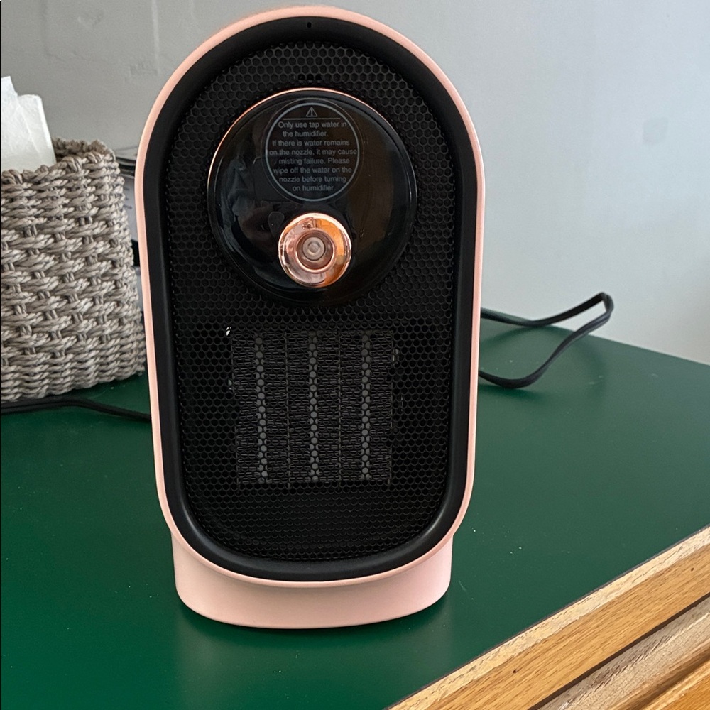 Geek Heat Pink Heater and Humidifier